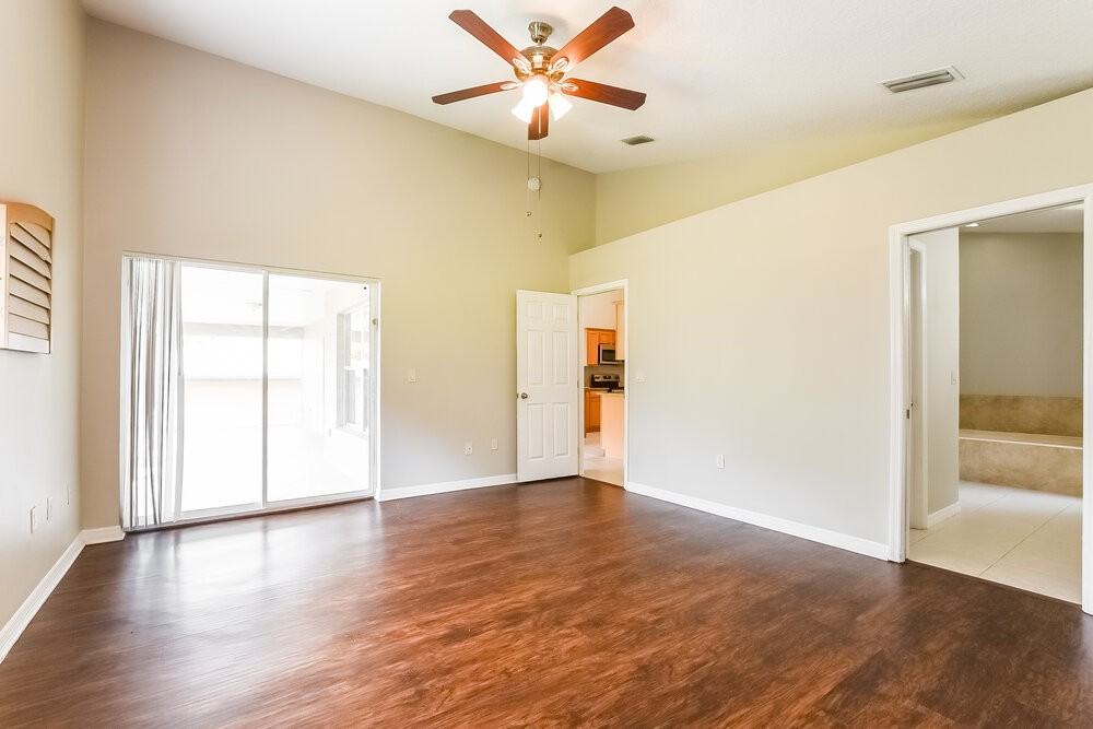 1436 Lake Marion Dr - Photo 5 of 16