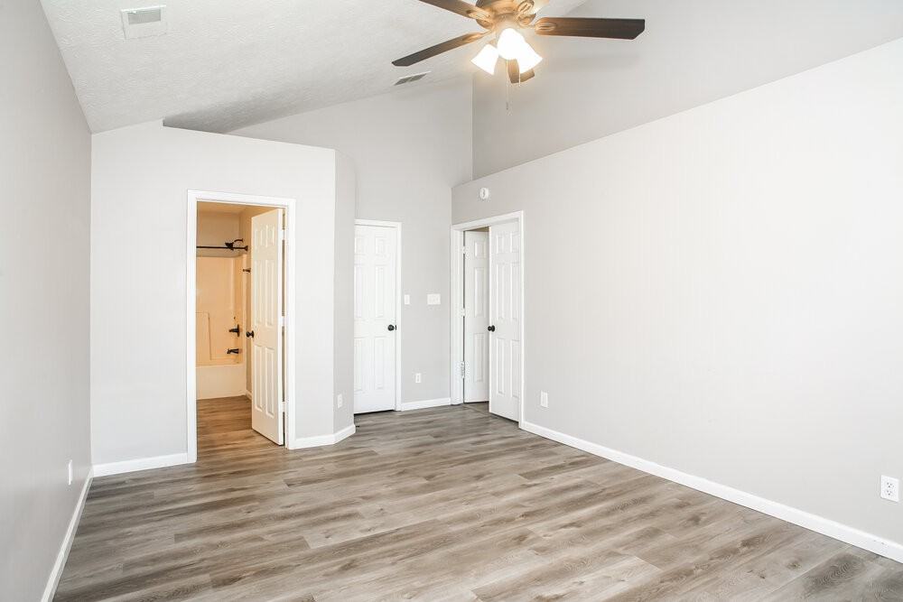 5203 Pin Oak Dr - Photo 7 of 16