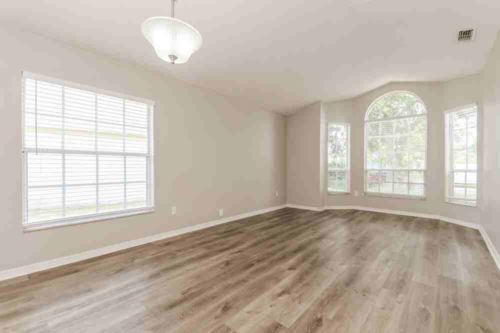 8685 Fort Jefferson Blvd - Photo 3 of 16