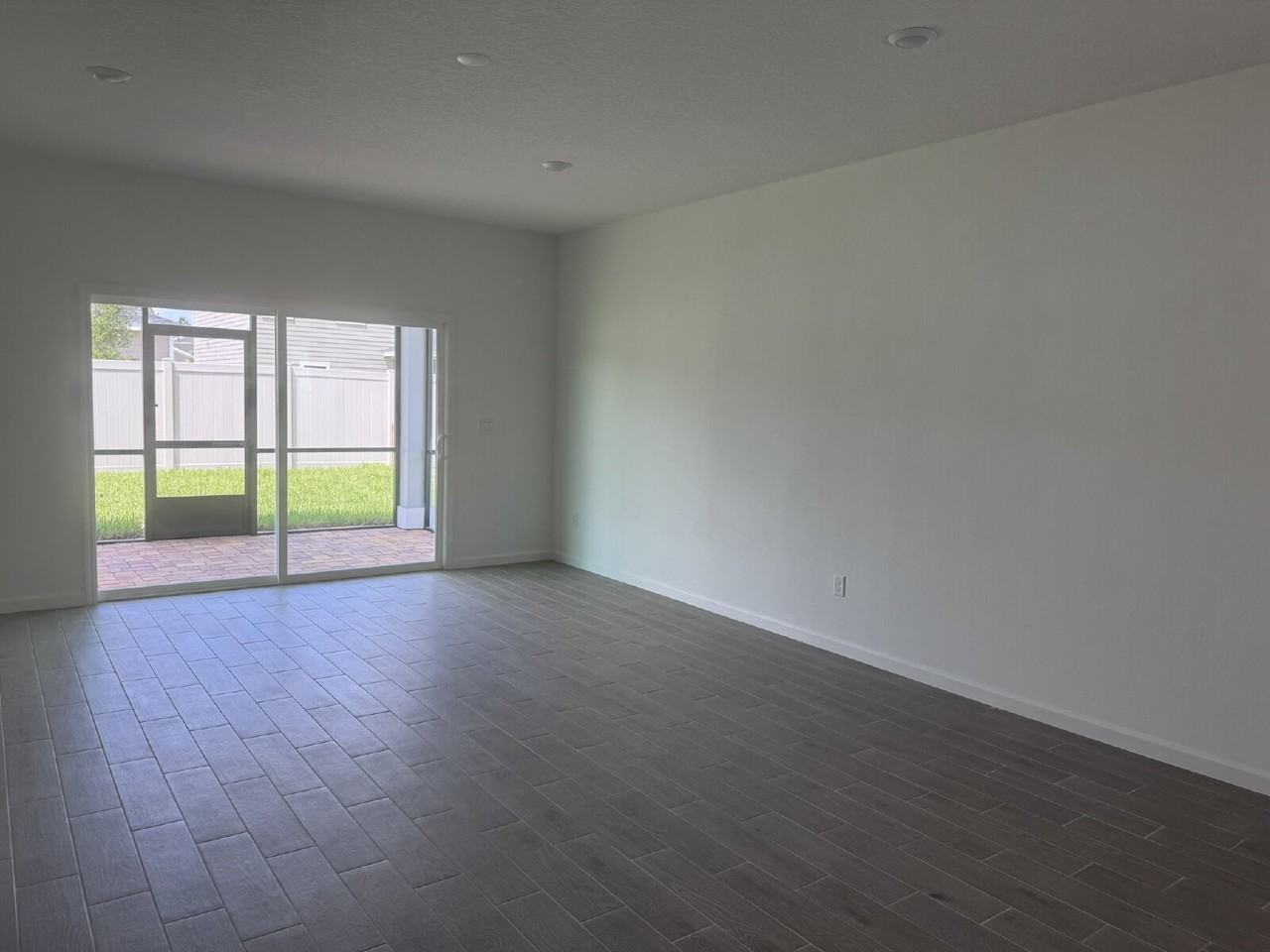 62 Kingsley Park Way - Photo 5 of 15