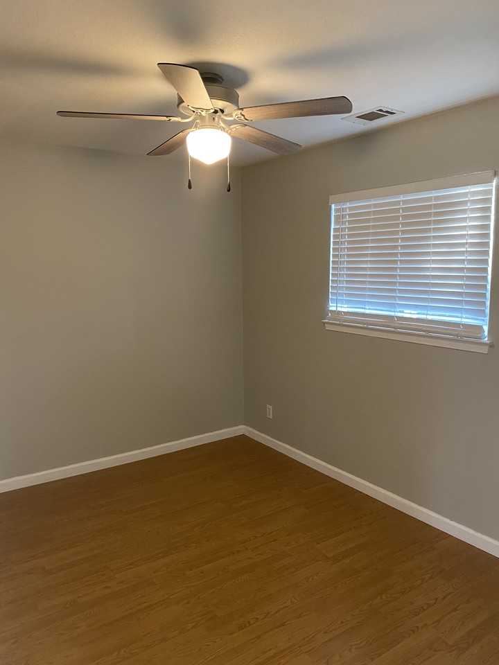 17059 Mattie St #NA - Photo 7 of 12