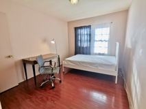 2020 Cloverfield Blvd #5B2 - Photo 1 of 1