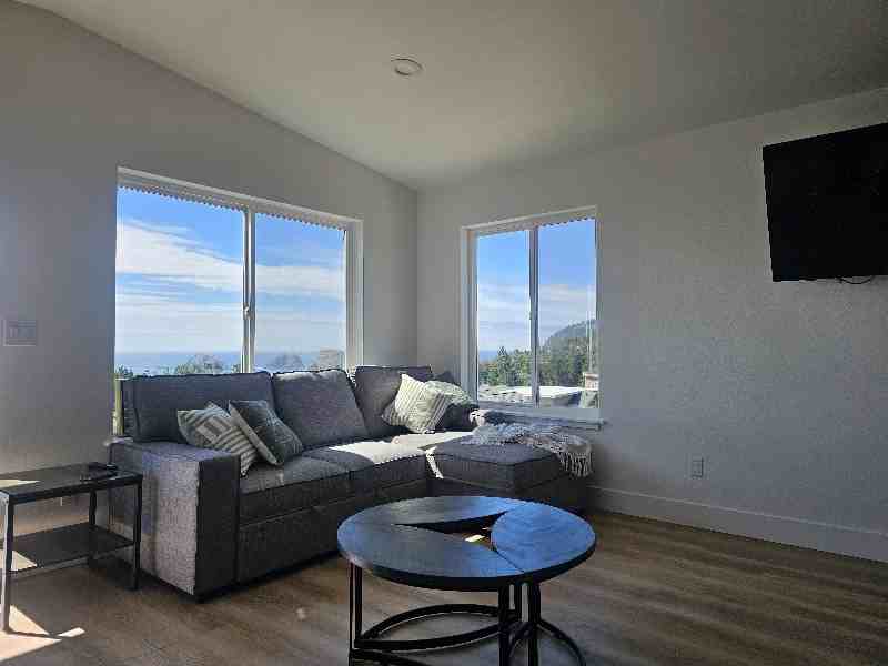 120 Reeder St. - Photo 3 of 4