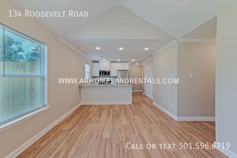 134 Roosevelt Rd - Photo 3 of 12