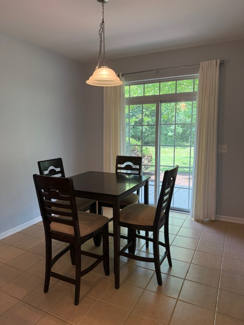 216 Brompton Ln #B - Photo 3 of 12