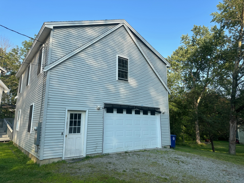 197 Bridge St #2 - Photo 3 of 16