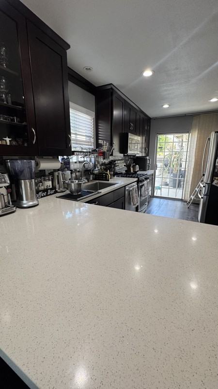 938 E Franke St - Photo 4 of 22