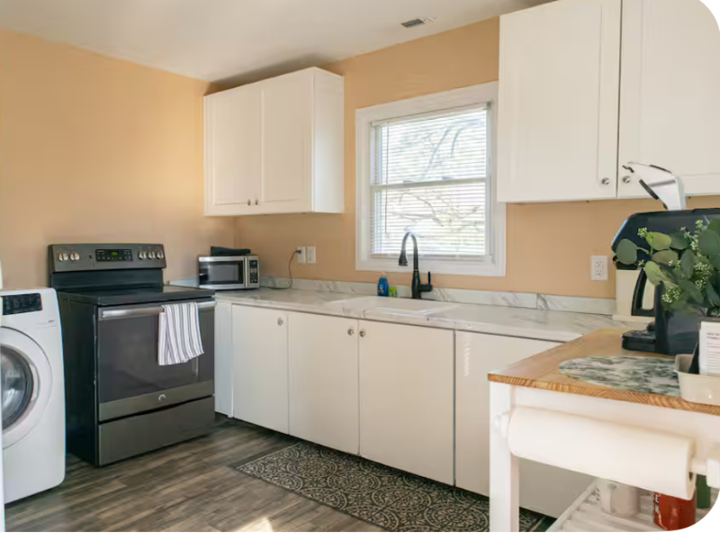 526 Carolyn Ave - Photo 3 of 6