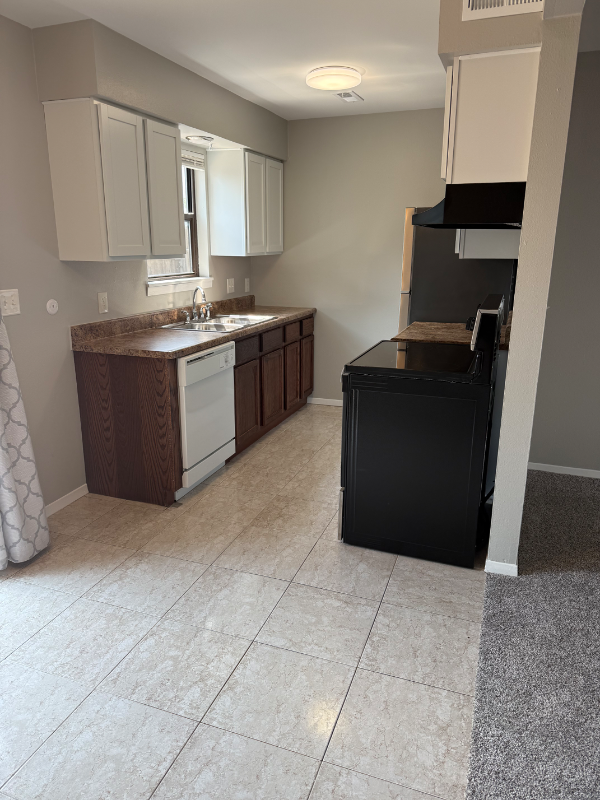 619S S Mount Carmel Ave #2 - Photo 2 of 18