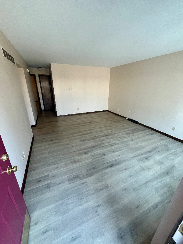 2624 44th St - Photo 3 of 11