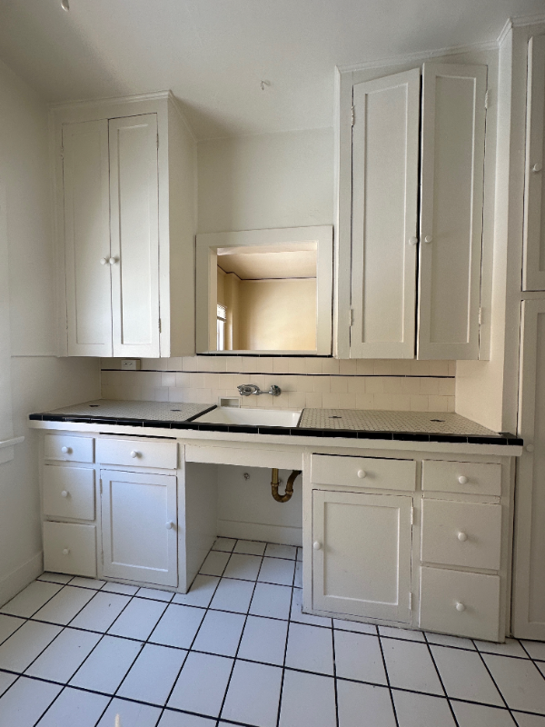 1825 Ivar Avenue - Photo 5 of 7