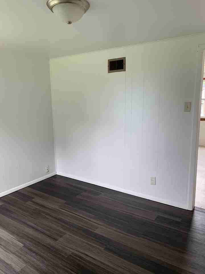 411 W Roosevelt - Photo 3 of 9