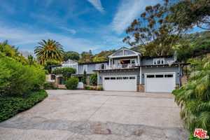 featured image of 17965 Surfview Ln