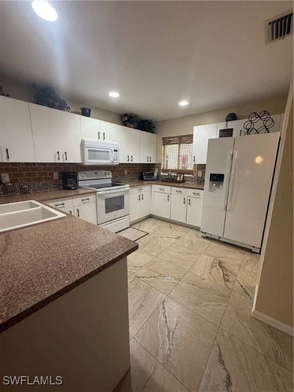 1113 Se 20th Ct - Photo 5 of 25