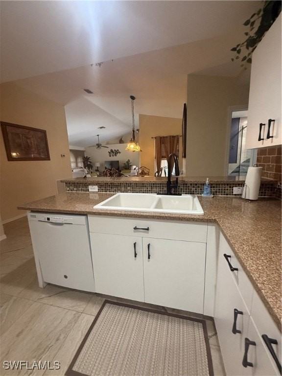 1113 Se 20th Ct - Photo 7 of 25