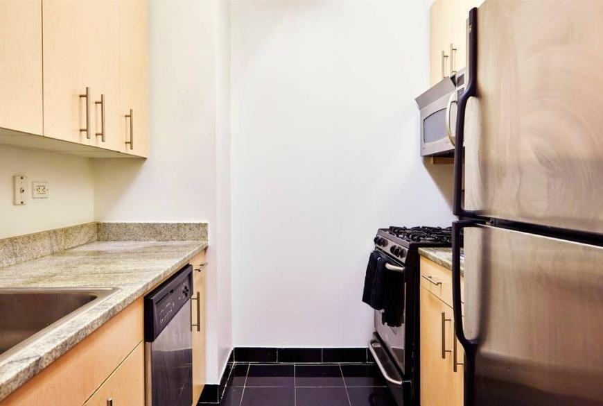 91 Washington Street - Photo 4 of 6