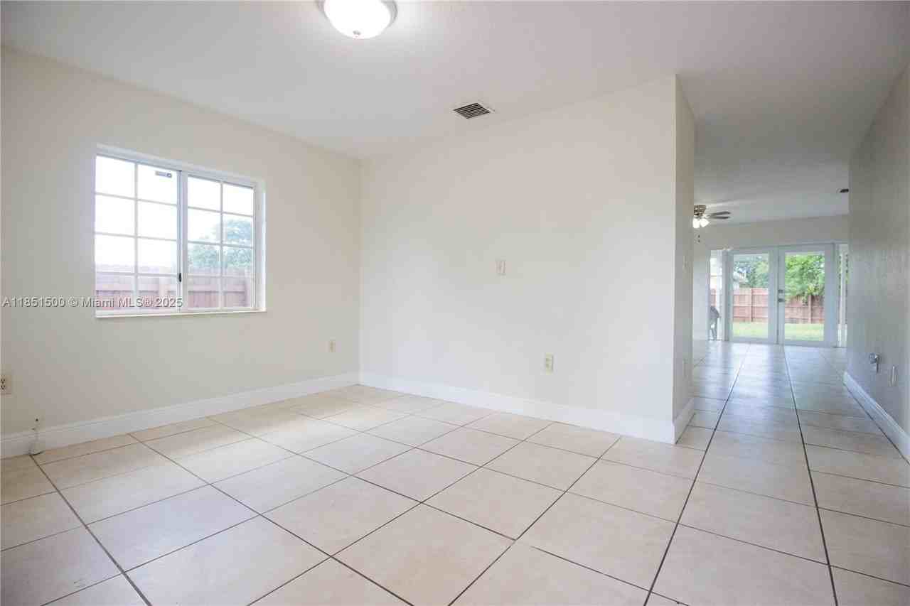 15650 Northwest 39th Court #15650 - Photo 3 of 22