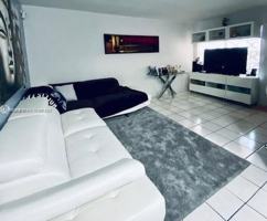 featured image of 1325 W 68th St #413