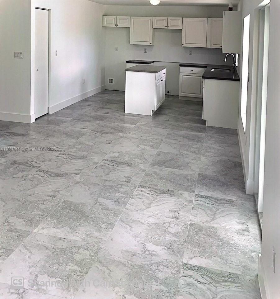 21872 Sw 118th Ave #2 - Photo 3 of 10