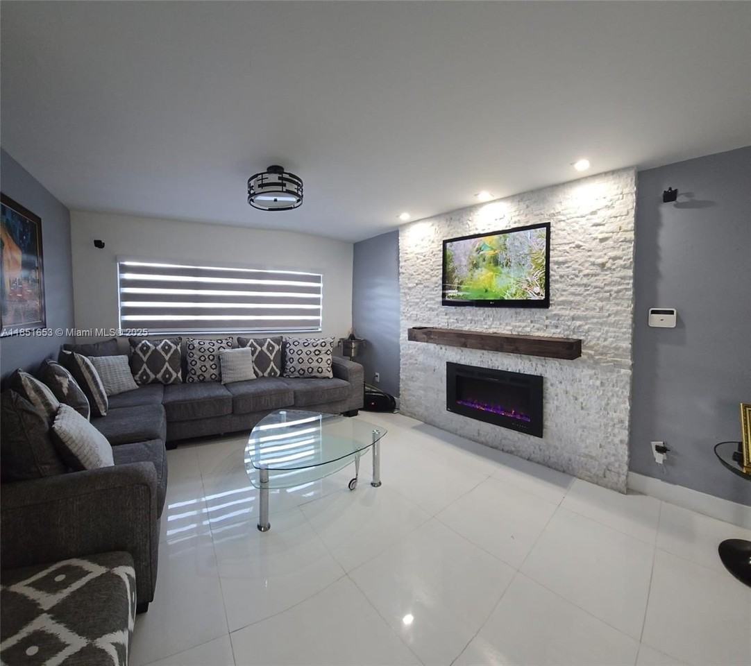 13958 Sw 44th Lane Cir #614 - Photo 3 of 16