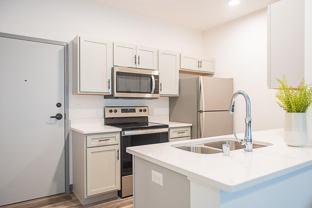 2075 N Cambridge Ave #207 - Photo 1 of 1