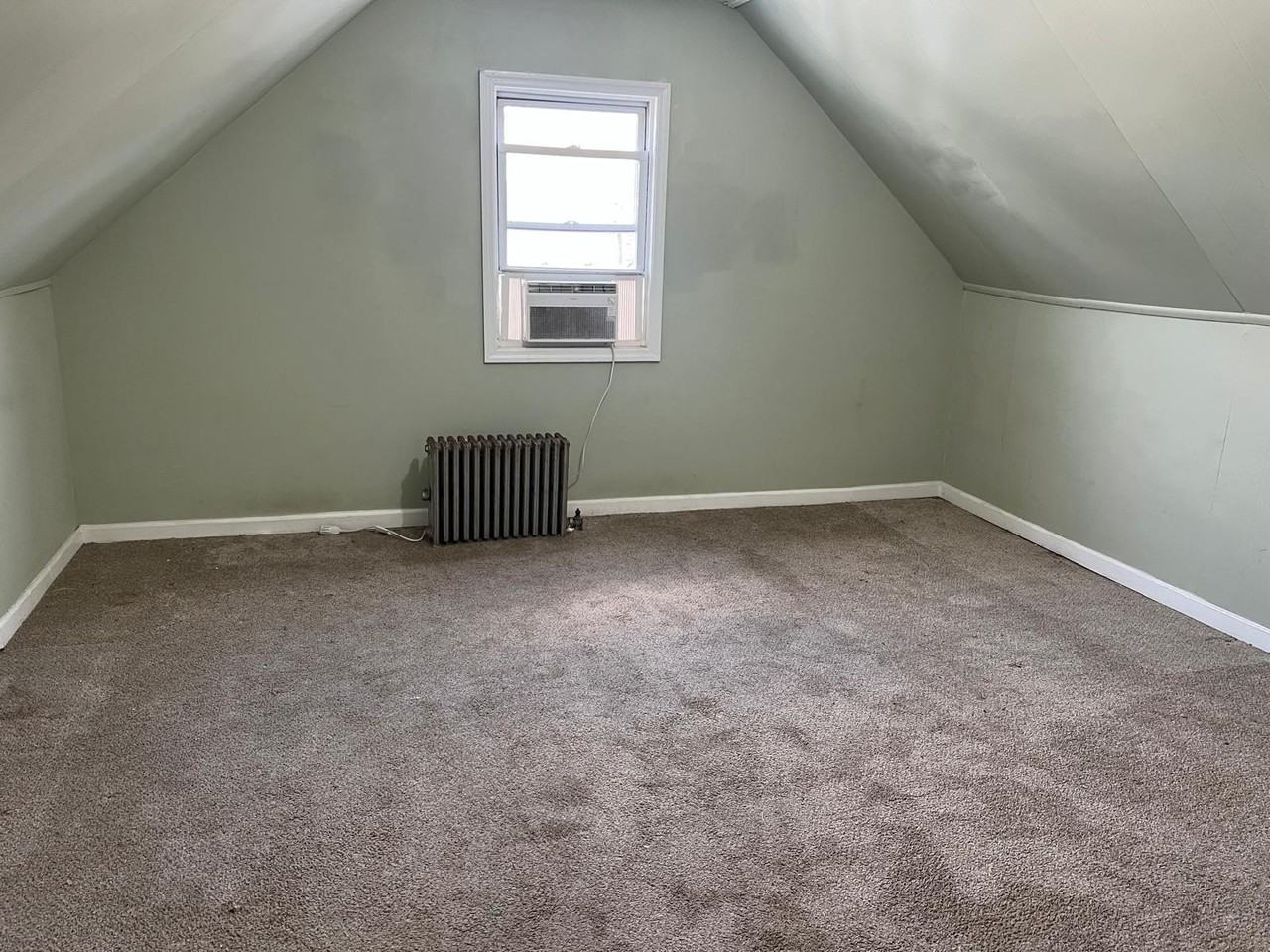 14530 Ferndale Ave - Photo 4 of 7