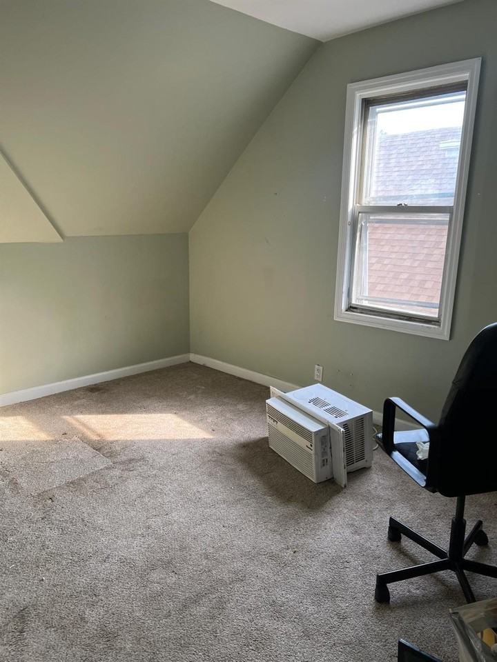 14530 Ferndale Ave - Photo 6 of 7