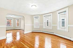 27 W Wyoming Ave #3 - Photo 1 of 1