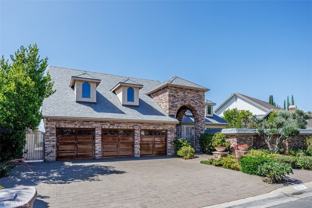 9772 Crestview Cir - Photo 1 of 1