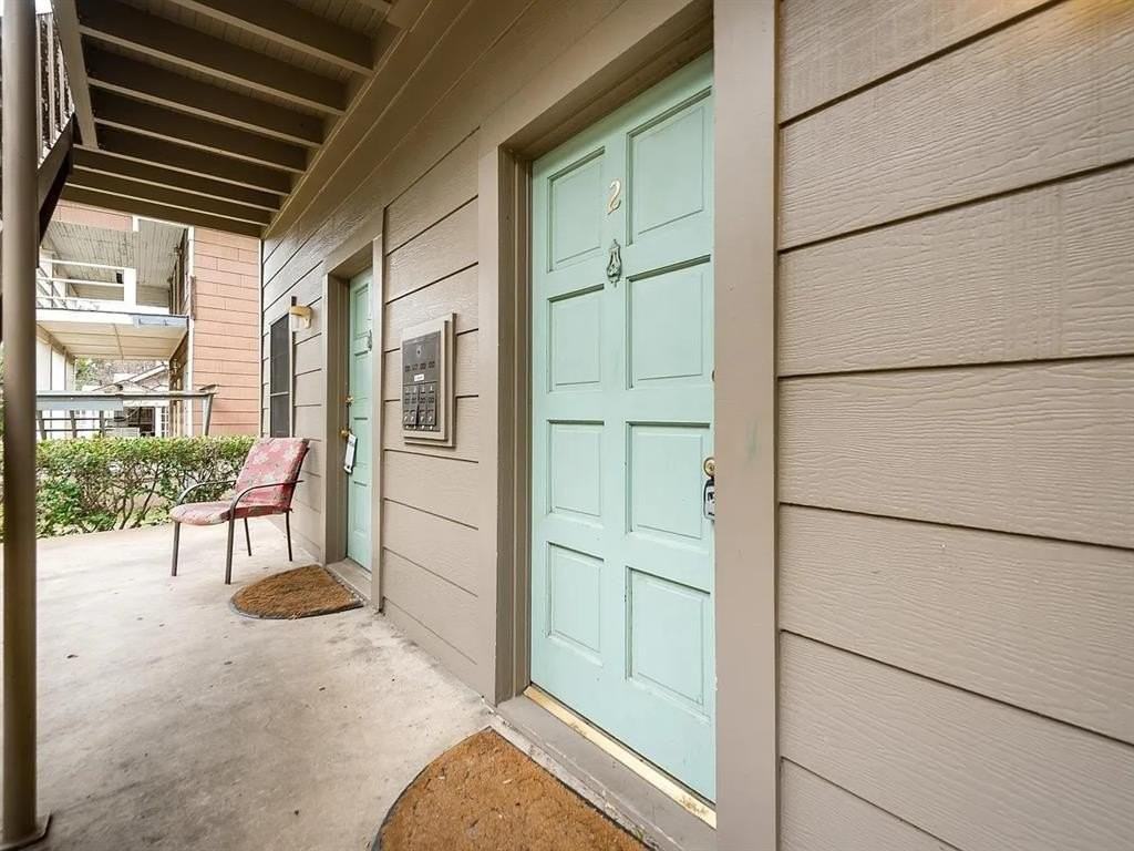 202 S Willomet Ave #2 - Photo 2 of 19