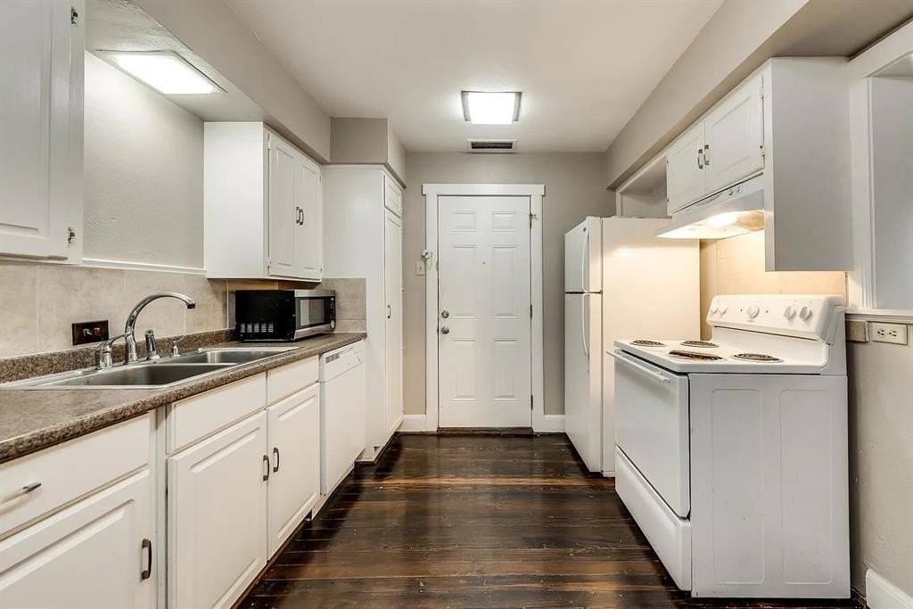 202 S Willomet Ave #2 - Photo 4 of 19