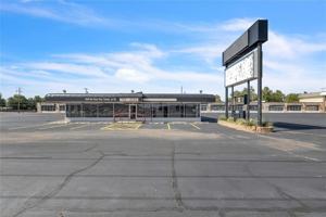 featured image of 5959 Nw 39th St