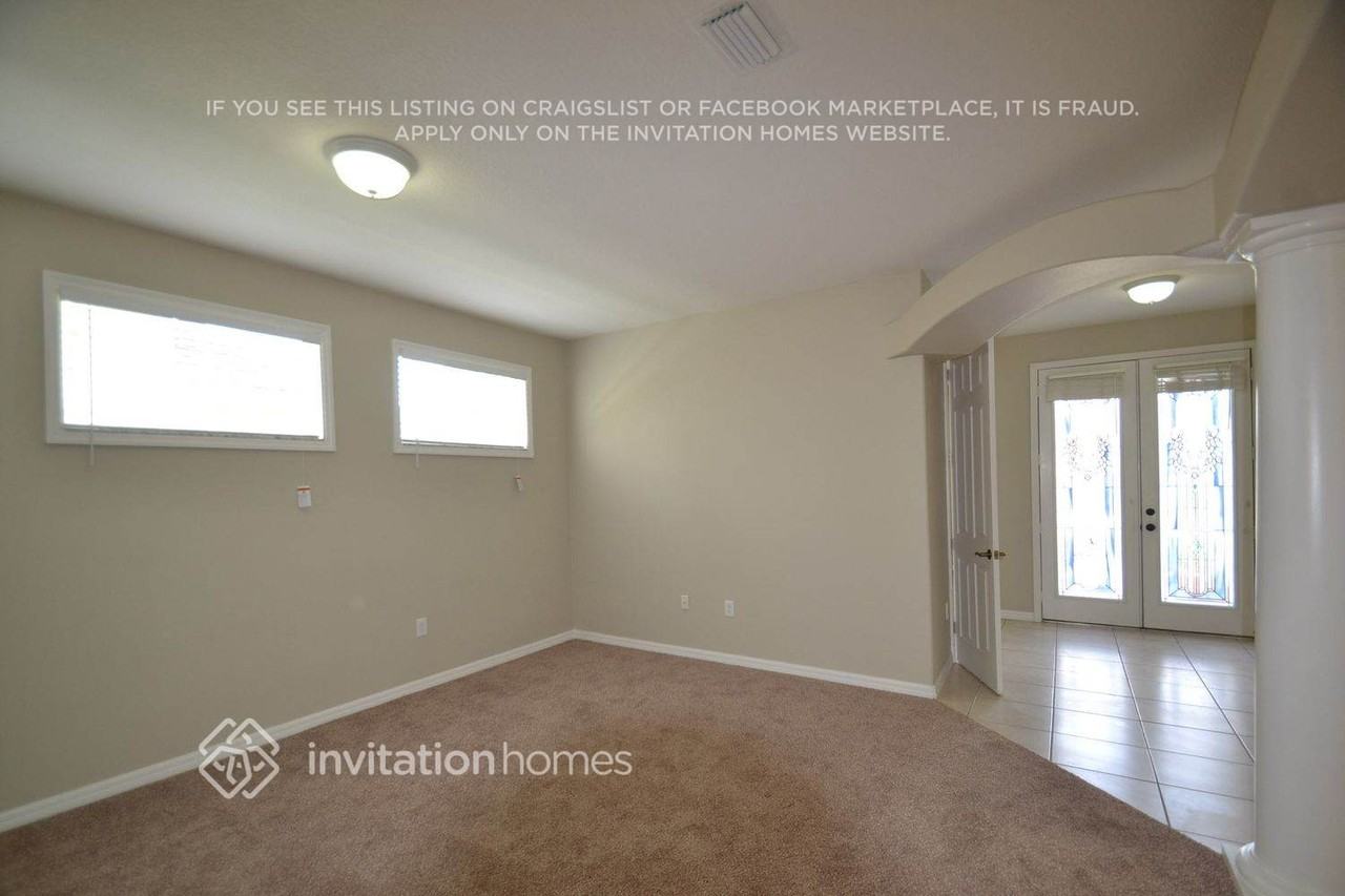 6351 Rock Creek Cir - Photo 4 of 13