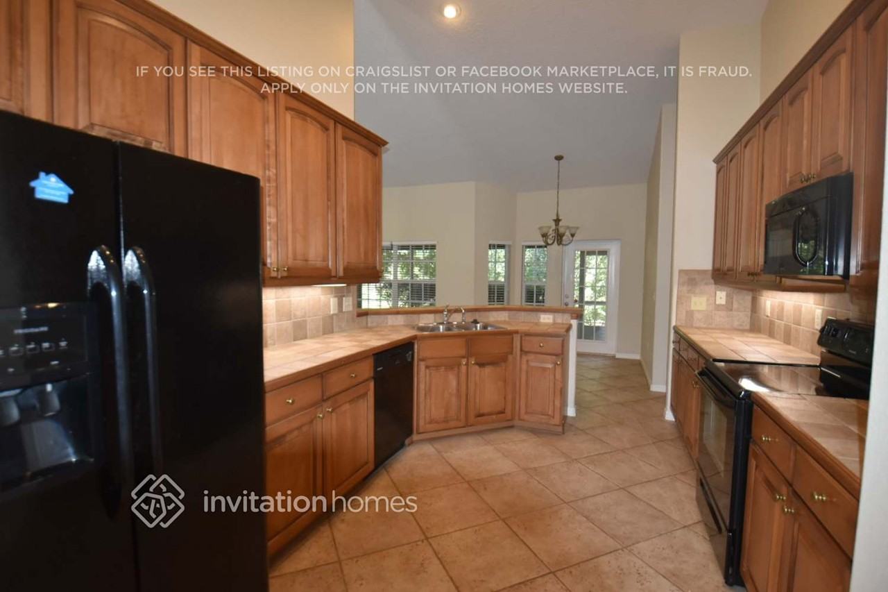 4893 Abaco Dr - Photo 3 of 12