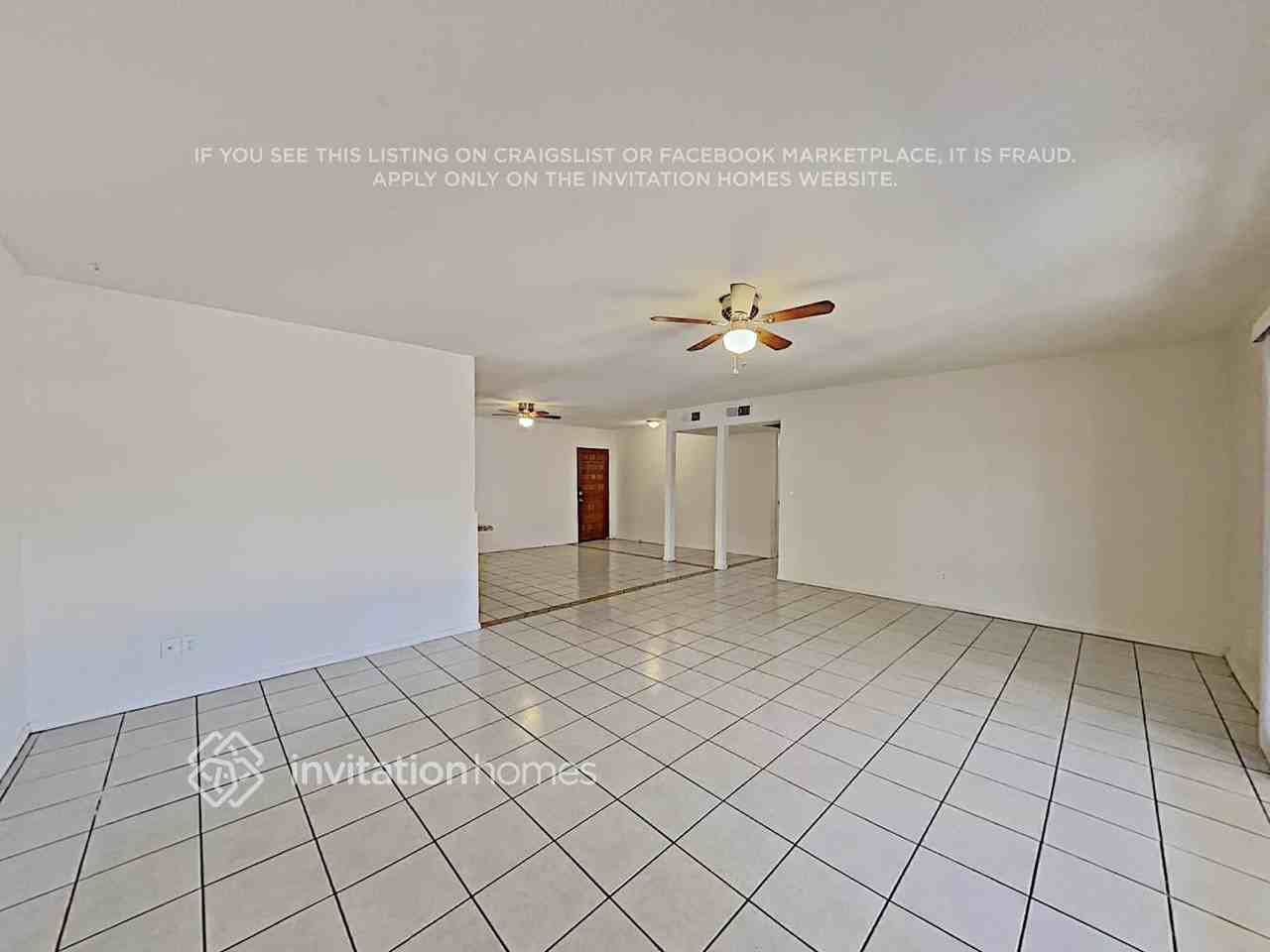 7149 W Cavalier Dr - Photo 7 of 17