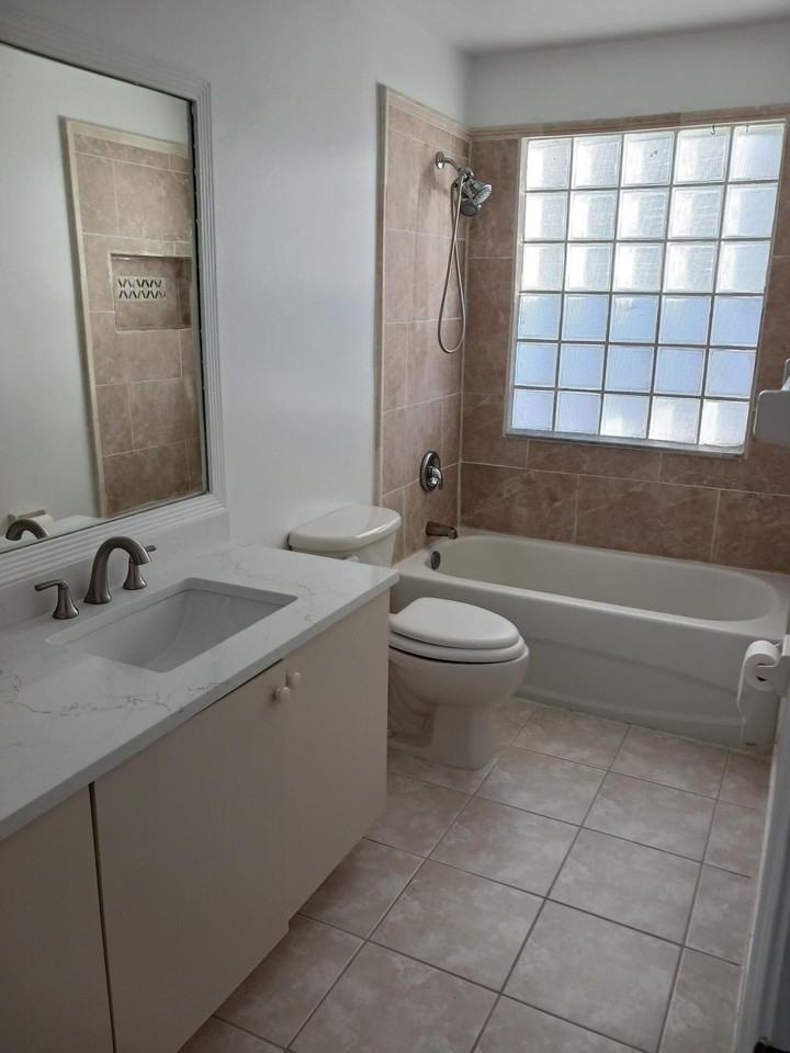 738 Perdido Heights Drive - Photo 4 of 16