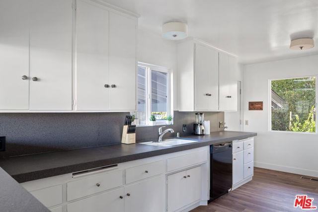 9432 Sierra Mar Pl - Photo 2 of 8