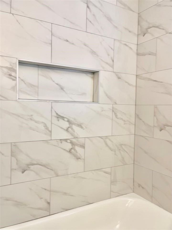 816 Barkley Street - Photo 7 of 14