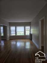 918 Reba Pl #3S - Photo 1 of 1