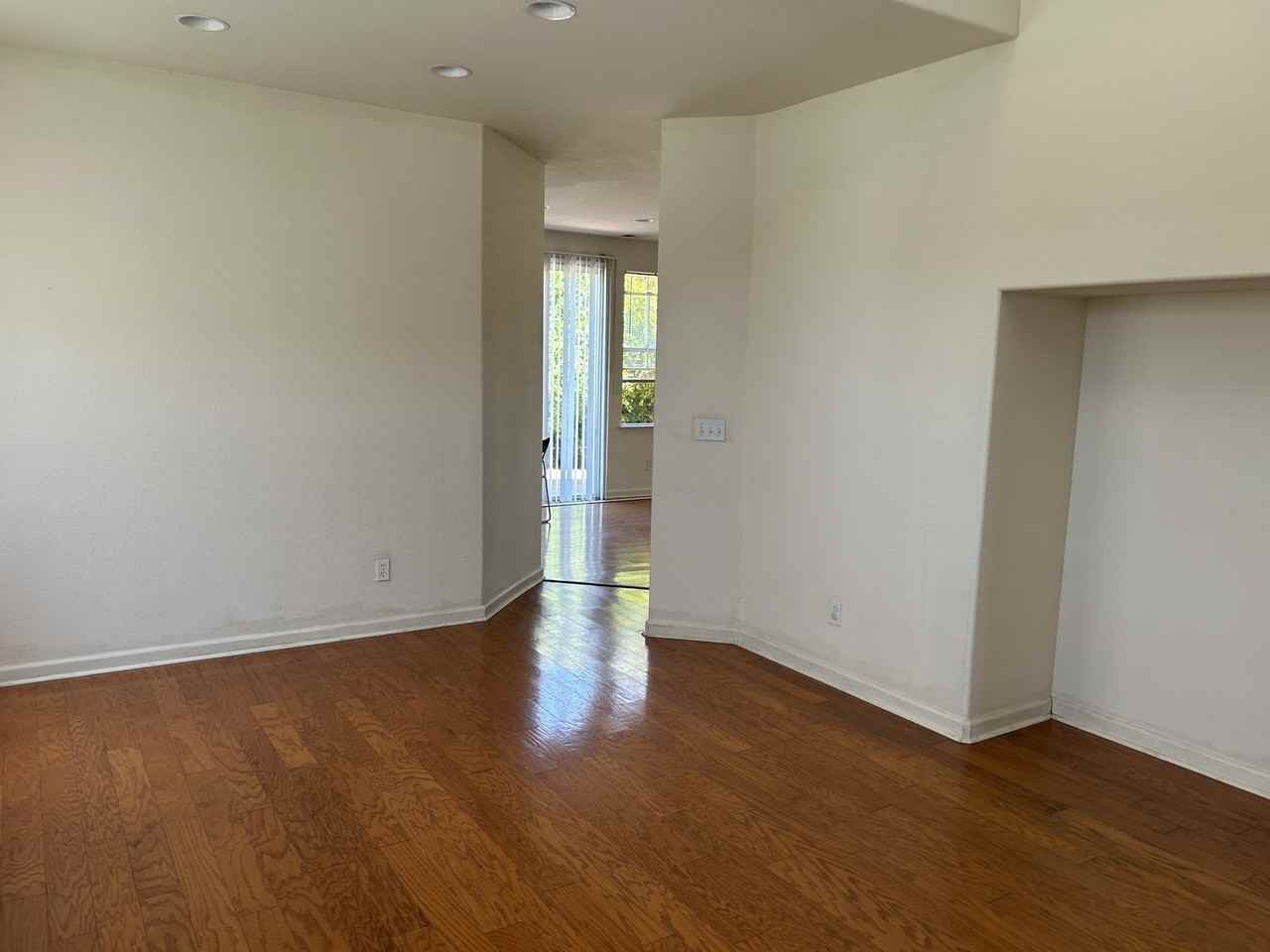 24 Crown Ter #NA - Photo 2 of 14