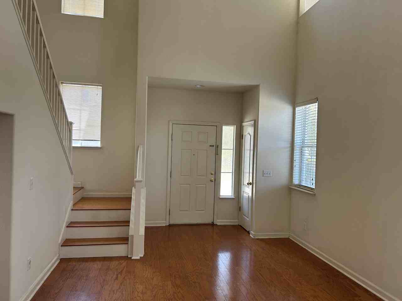 24 Crown Ter #NA - Photo 3 of 14