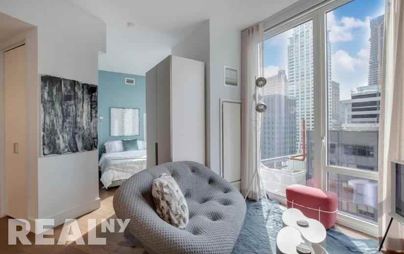 E 44th St #36M - Photo 4 of 4