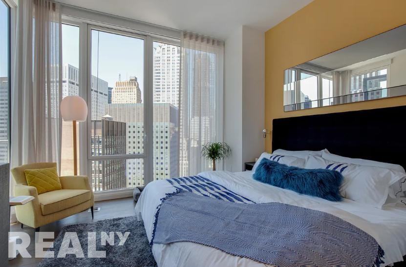 E 44th St #12E - Photo 4 of 5