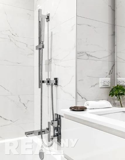 E 44th St #12D - Photo 3 of 3