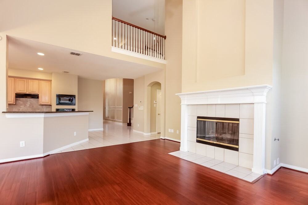 4420 Vanderpool Dr - Photo 5 of 23