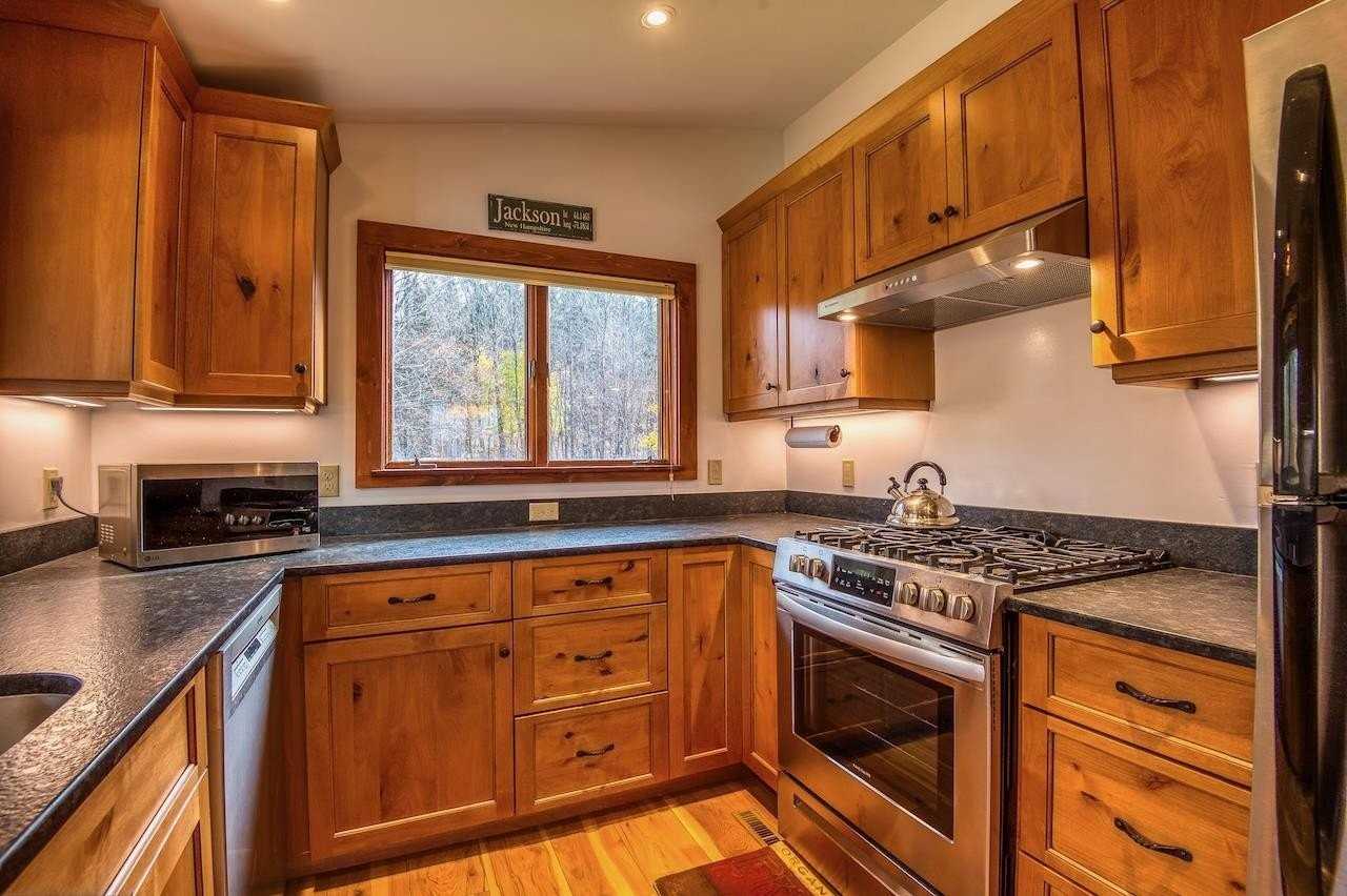 284 Tin Mine Rd - Photo 4 of 34