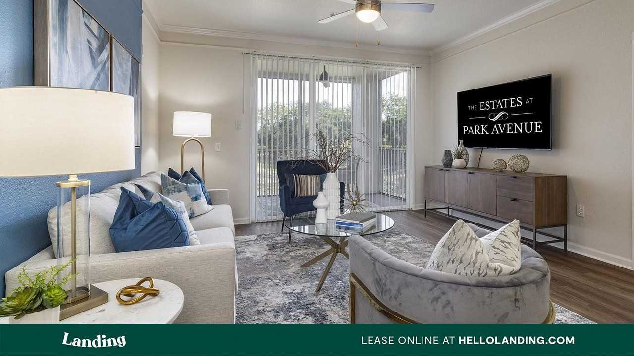 2801 Biltmore Park Dr - Photo 3 of 50