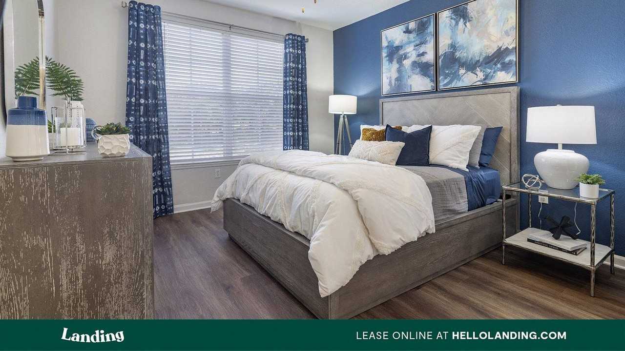 2801 Biltmore Park Dr - Photo 4 of 50