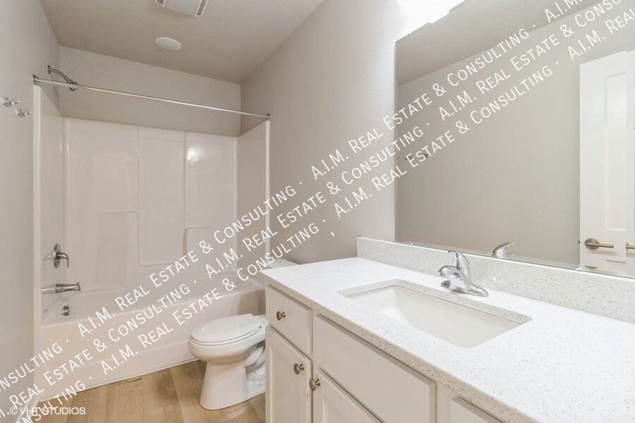 284 Nw Caspian Ct - Photo 5 of 12