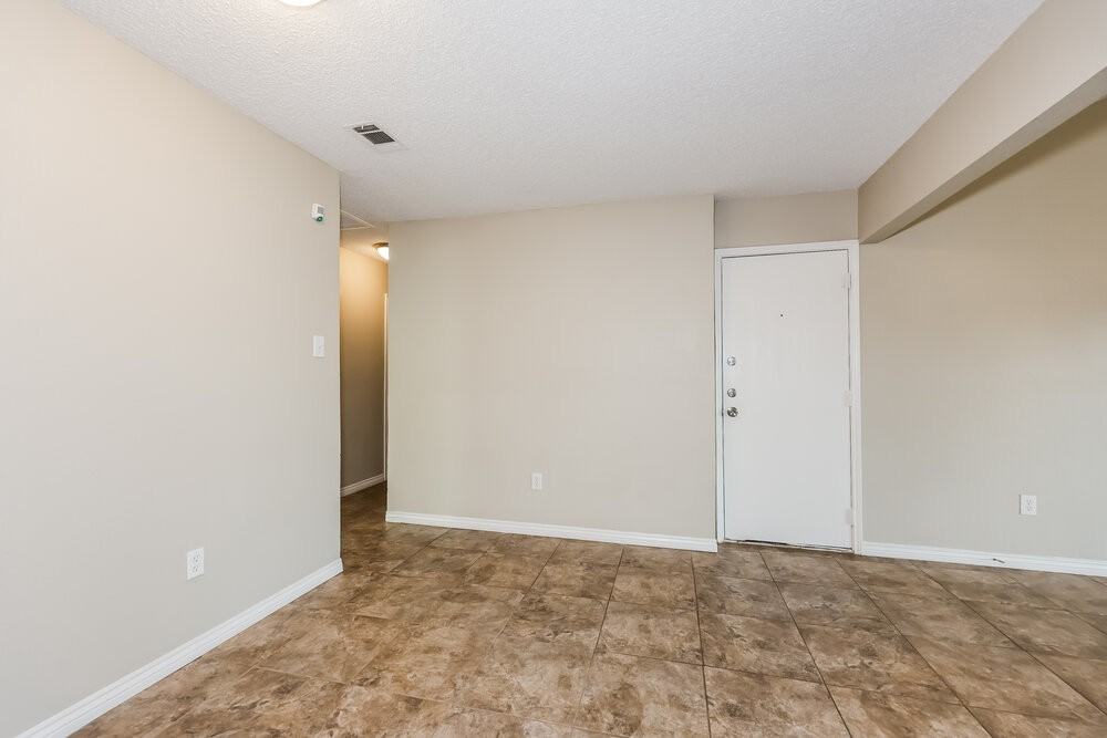 8736 Eaglestone Way - Photo 5 of 16
